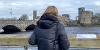 Auf in die Welt: Ylva im Schüleraustausch in Irland (Foto: Stiftung Völkerverständigung) Auf in die Welt: Ylva im Schüleraustausch in Irland (Foto: Stiftung Völkerverständigung)