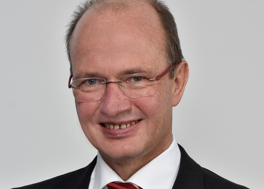 Stiftungsvorstand Jürgen Biffar:„Es muss ein nachhaltigesÖkosystem für Lernsoftware entstehen." (Die Bildrechte liegen bei dem Verfasser der Mitteilung.) Stiftungsvorstand Jürgen Biffar:„Es muss ein nachhaltigesÖkosystem für Lernsoftware entstehen." (Die Bildrechte liegen bei dem Verfasser der Mitteilung.)