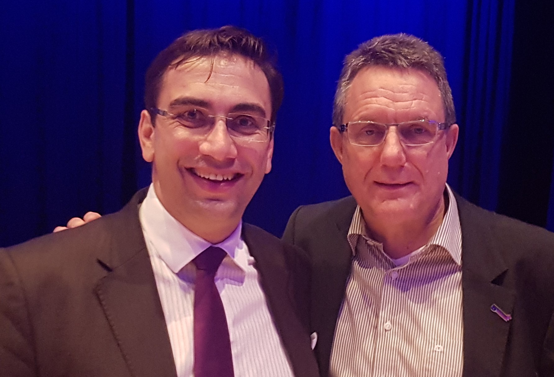 DER Rednermacher Heinrich Kürzeder mit Zukunftsforscher Sven Gabor Janszky (Die Bildrechte liegen bei dem Verfasser der Mitteilung.)