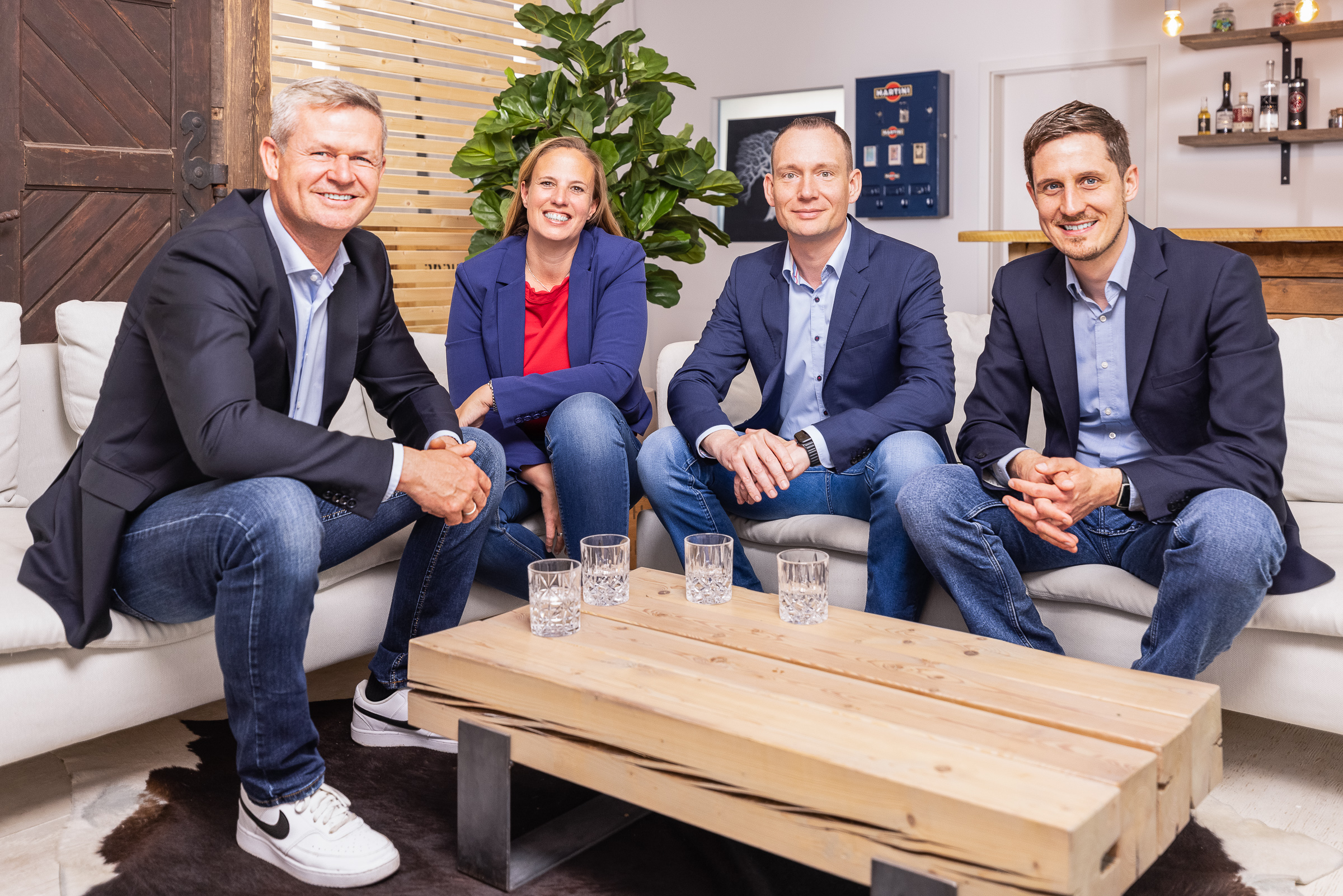 Management-Team von Qausal: Dirk Rögner-Bäcker, Nicol Rögner, Nicolai Bauer und Patrick Kubiack (v.l.n.r.)