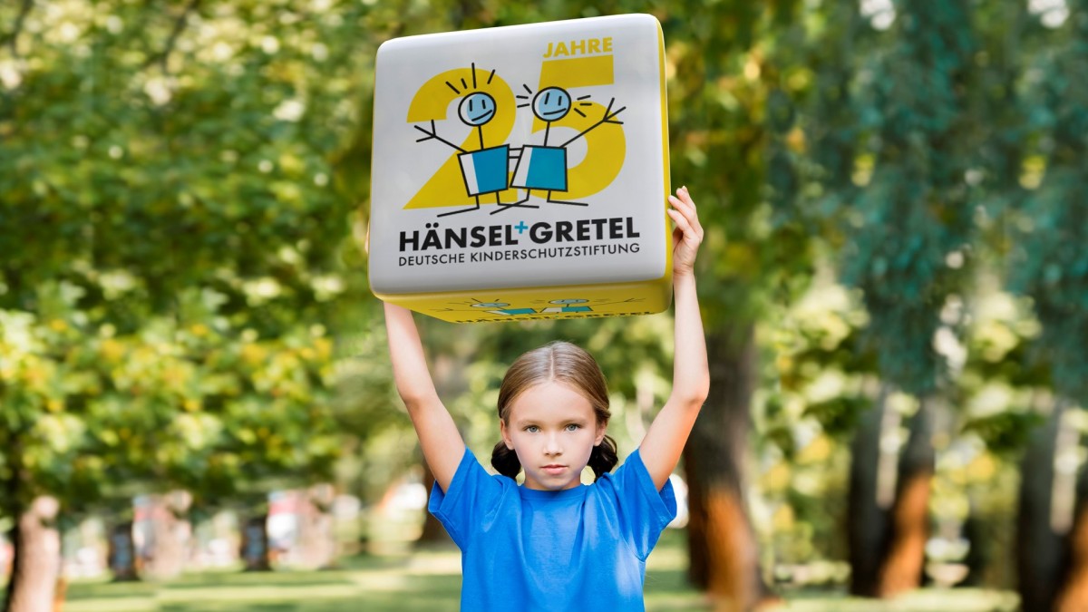 Kinderschutz vomKINDgedacht - 25 Jahre Deutsche Kinderschutzstiftung Hänsel+Gretel (© Shutterstock) Kinderschutz vomKINDgedacht - 25 Jahre Deutsche Kinderschutzstiftung Hänsel+Gretel (© Shutterstock)