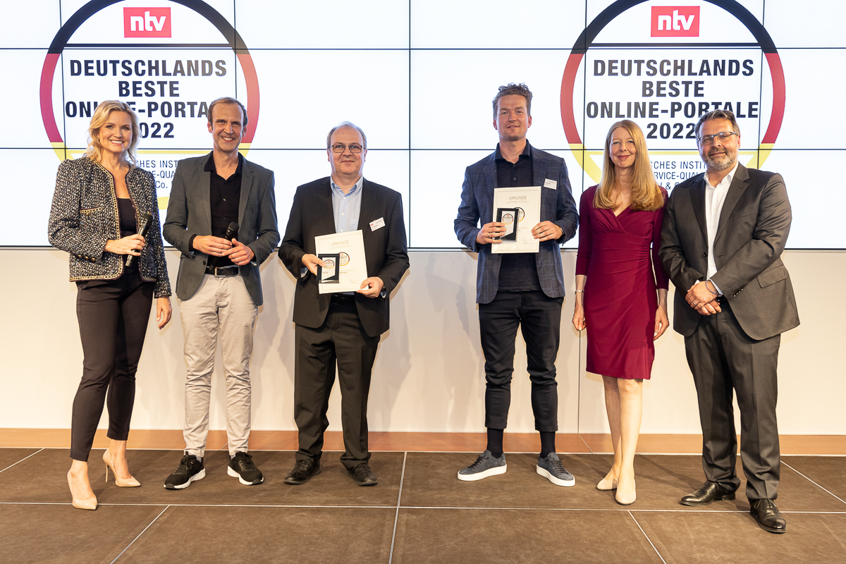Preisübergabe in Berlin (Bildquelle: Thomas Ecke / DISQ / ntv)
