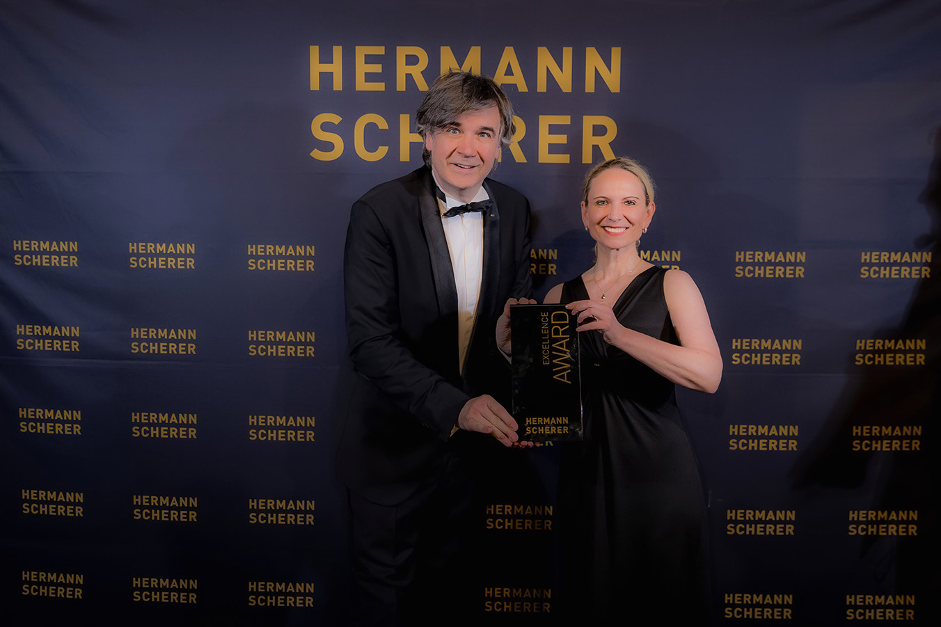 Hermann Scherer, Franziska Sevik, Foto Dominik Pfau (Die Bildrechte liegen bei dem Verfasser der Mitteilung.) Hermann Scherer, Franziska Sevik, Foto Dominik Pfau (Die Bildrechte liegen bei dem Verfasser der Mitteilung.)