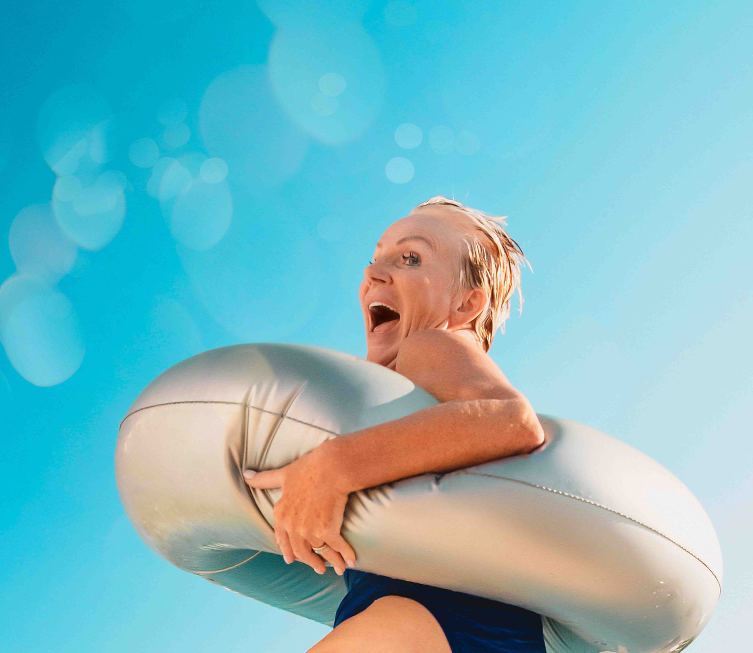 LINDA tut alles, damit die Kund*innen gesund und mit Spaßdurch den Sommer kommen. (Die Bildrechte liegen bei dem Verfasser der Mitteilung.) LINDA tut alles, damit die Kund*innen gesund und mit Spaßdurch den Sommer kommen. (Die Bildrechte liegen bei dem Verfasser der Mitteilung.)