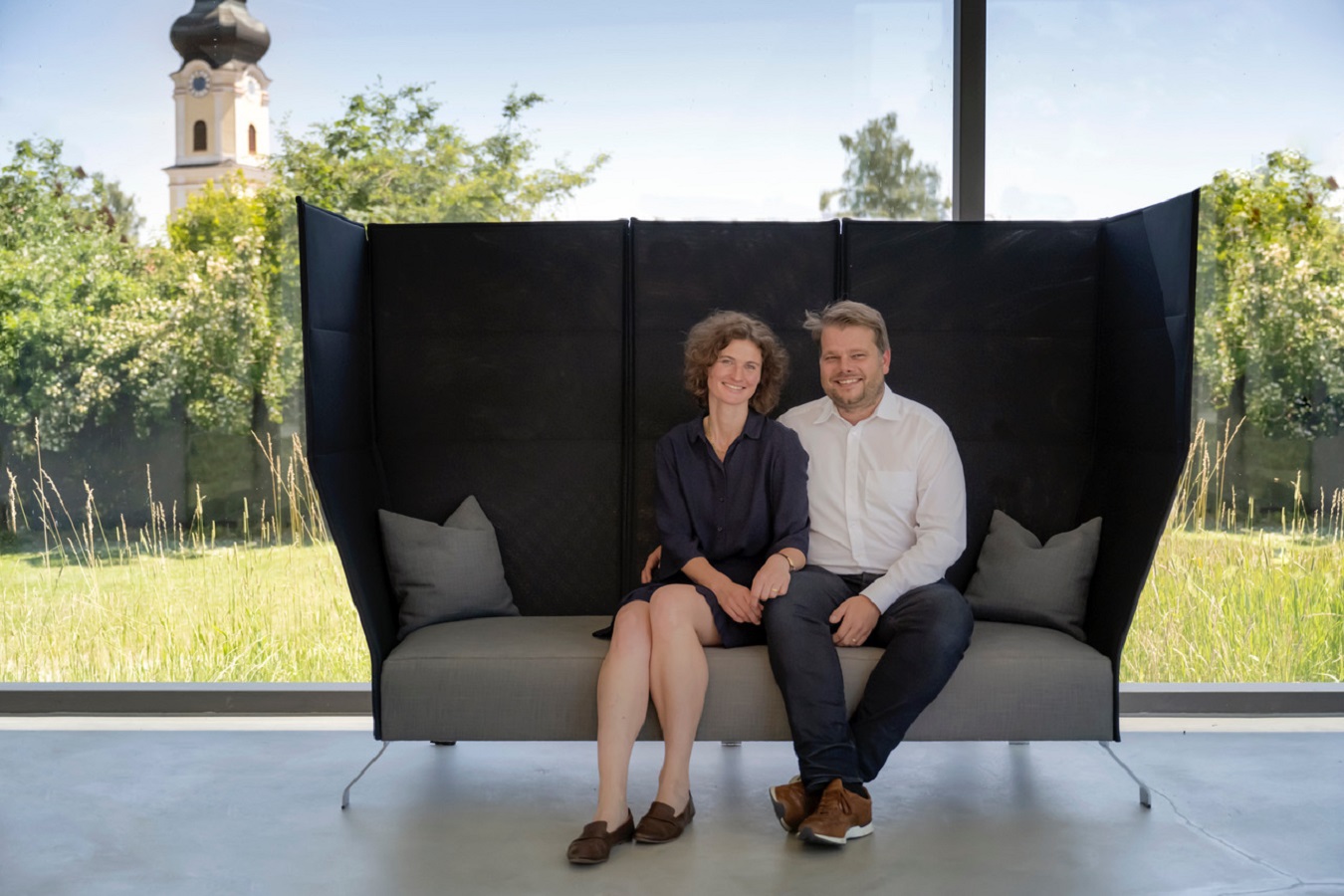 Schlossparkhotel Mariakirchen, Johanna Lindner und Arno Sonderfeld (© Peter von Felbert) Schlossparkhotel Mariakirchen, Johanna Lindner und Arno Sonderfeld (© Peter von Felbert)