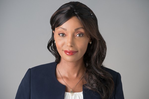 Die Veranstalerin Dr. Irène Kilubi Die Veranstalerin Dr. Irène Kilubi