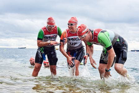 Der Swimrun auf Jersey ist eine kraftraubende Angelegenheit. Foto: Visit Jersey