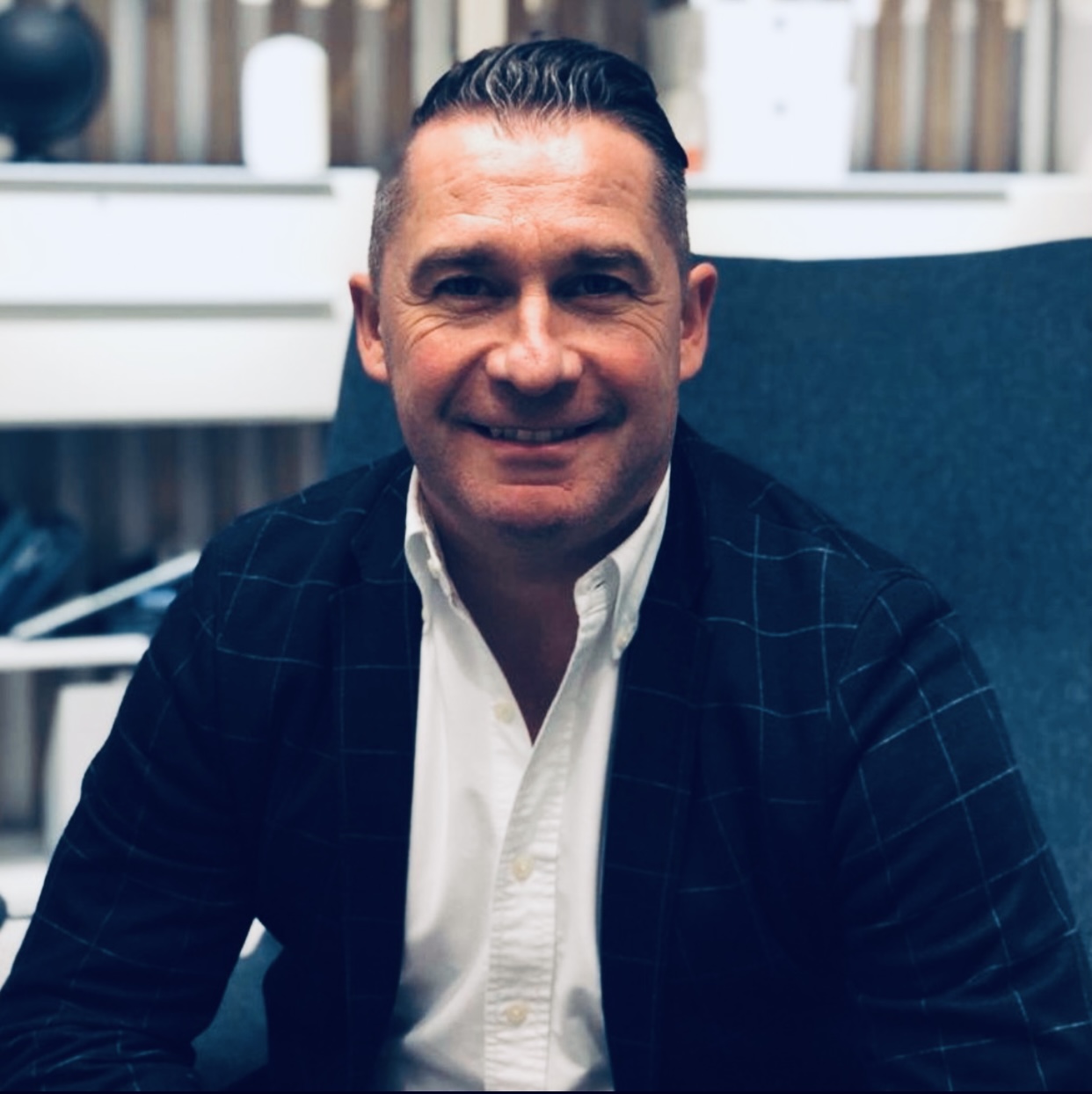Mario Amthauer, CEO& Founder der aporadix GmbH (Die Bildrechte liegen bei dem Verfasser der Mitteilung.) Mario Amthauer, CEO& Founder der aporadix GmbH (Die Bildrechte liegen bei dem Verfasser der Mitteilung.)
