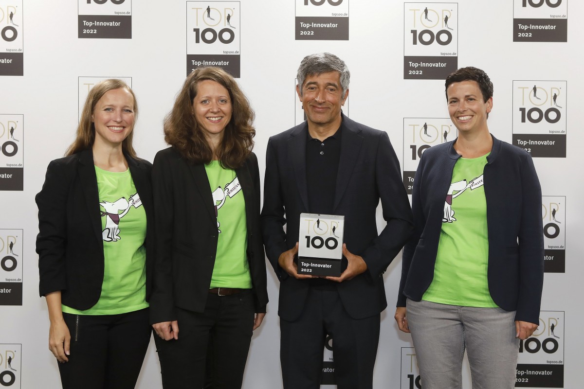 Sabrina Jaap, Dr. Ina M. Henkel, Ranga Yogeshwar, Kerstin Kubick (v.l.n.r.) (© KD Busch / compamedia )
