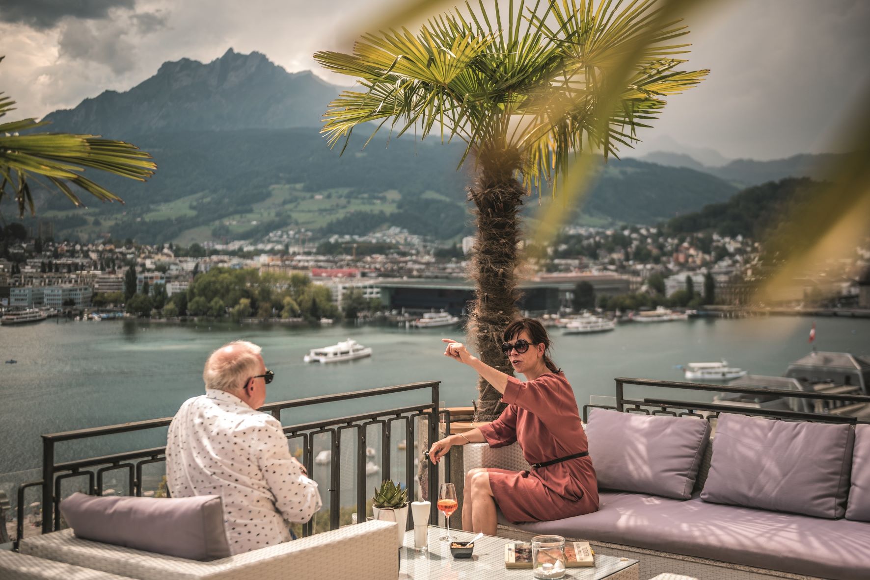 Die Aussicht vom Montana Beach Club gilt als eine der schönsten in ganz Luzern (Bildquelle:©Schweiz Tourismus) Die Aussicht vom Montana Beach Club gilt als eine der schönsten in ganz Luzern (Bildquelle:©Schweiz Tourismus)