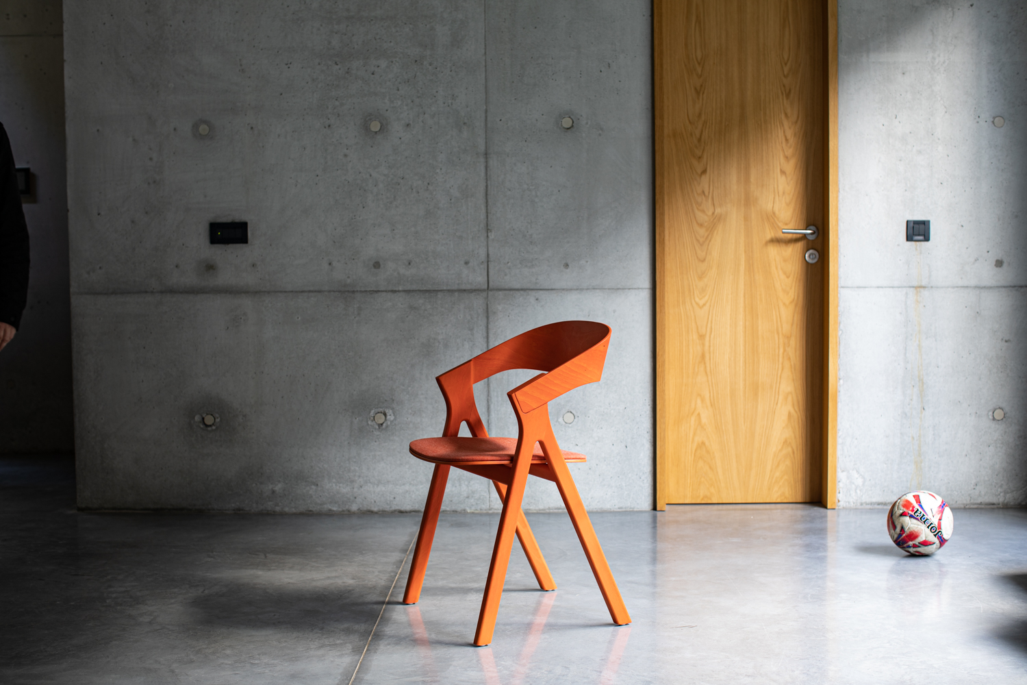 Der Dining Chair"My" ist jetzt bei A.B.C. Worldwide erhältlich (Die Bildrechte liegen bei dem Verfasser der Mitteilung.)