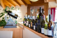 Weinbar des neuen Wirtshauses - (c)Karin Bergmann (Ratscher Landhaus)
