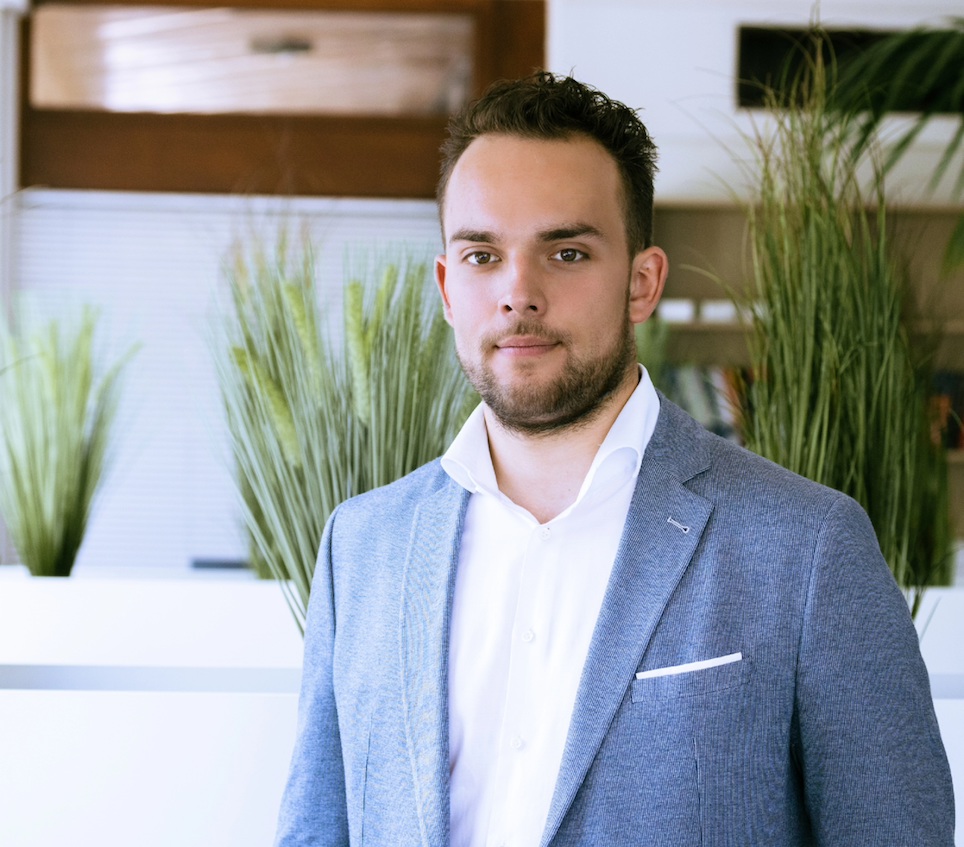 Viacheslav Gromov, CEO und Gründer vom Embedded-KI-Fullstack-Anbieter AITAD (Bildquelle: @AITAD)