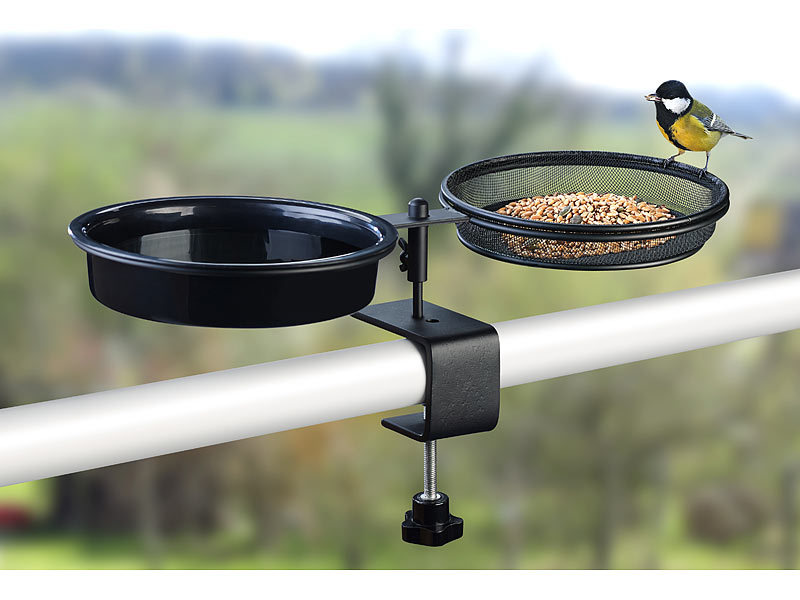 Royal Gardineer 2in1-Vogeltränke und Futterstation mit Klemmhalterung, www.pearl.de (Die Bildrechte liegen bei dem Verfasser der Mitteilung.) Royal Gardineer 2in1-Vogeltränke und Futterstation mit Klemmhalterung, www.pearl.de (Die Bildrechte liegen bei dem Verfasser der Mitteilung.)