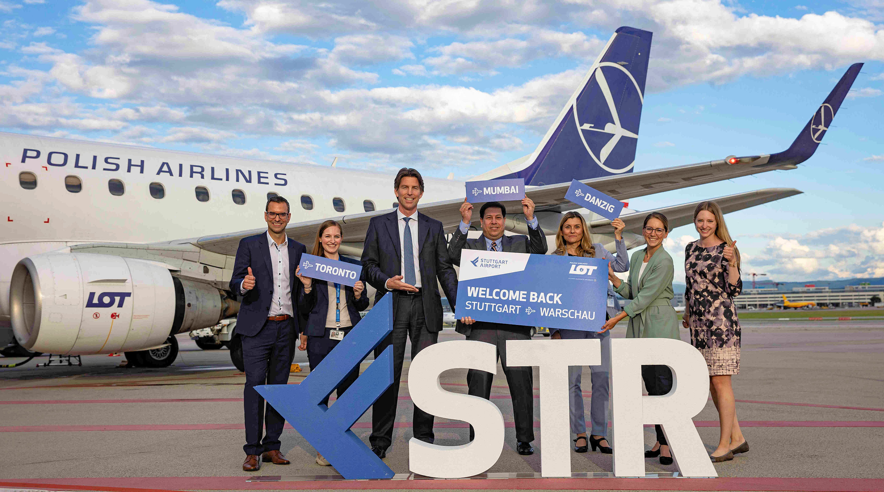 Ab sofort fliegt LOT Polish Airlines wieder täglich von Stuttgart nach Warschau. (Bildquelle: Flughafen Stuttgart) Ab sofort fliegt LOT Polish Airlines wieder täglich von Stuttgart nach Warschau. (Bildquelle: Flughafen Stuttgart)