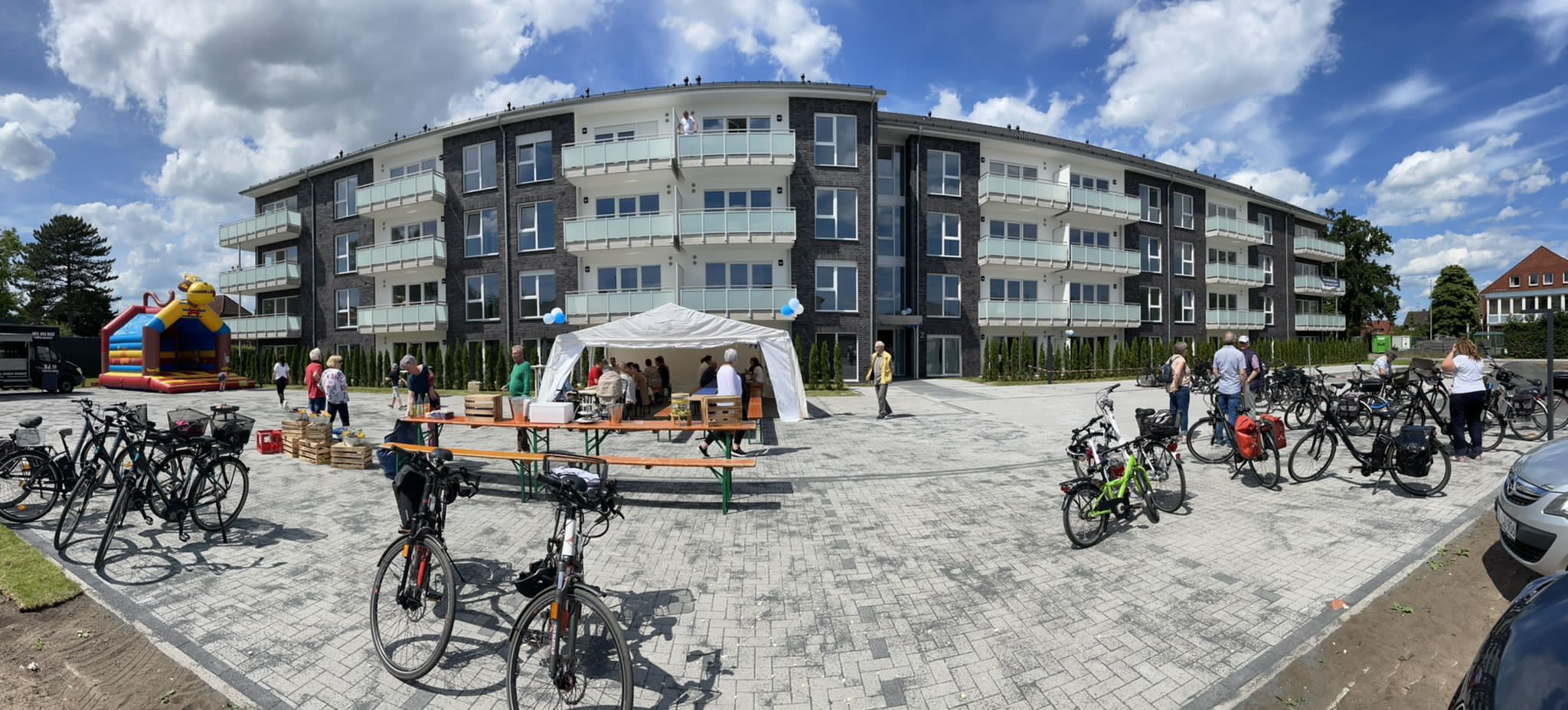 Großes Interesse: Die Besucherzahl beim Eröffnungsfest in Stolzenau übertraf alle Erwartungen. Großes Interesse: Die Besucherzahl beim Eröffnungsfest in Stolzenau übertraf alle Erwartungen.