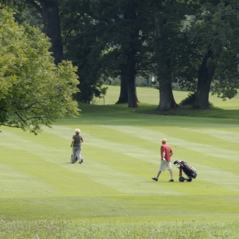 Neu im Chiemsee-Alpenland: Golfplatz mit Kinderbetreuung
