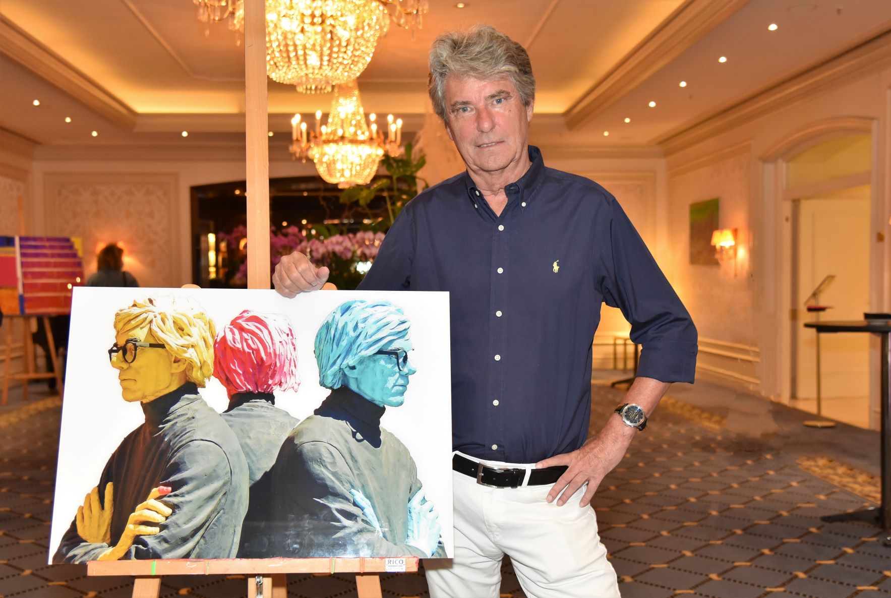 Jochen Cerny im Steigenberger Frankfurter Hof (Die Bildrechte liegen bei dem Verfasser der Mitteilung.) Jochen Cerny im Steigenberger Frankfurter Hof (Die Bildrechte liegen bei dem Verfasser der Mitteilung.)