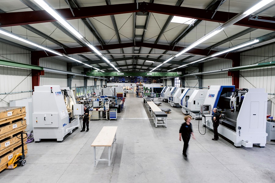 Produktion der LANG GmbH& Co. KG in Hüttenberg (Die Bildrechte liegen bei dem Verfasser der Mitteilung.) Produktion der LANG GmbH& Co. KG in Hüttenberg (Die Bildrechte liegen bei dem Verfasser der Mitteilung.)