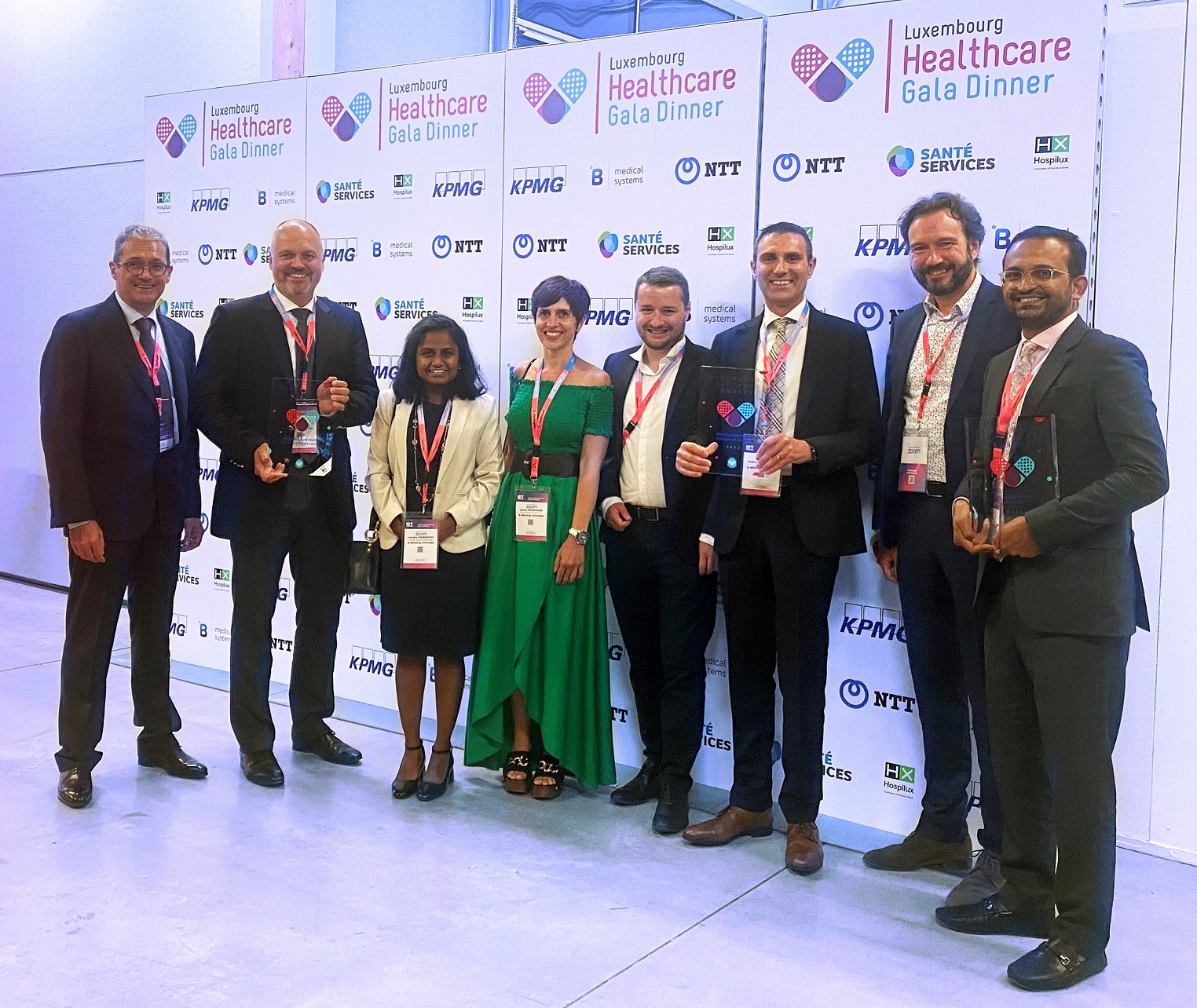 Die Verantwortlichen von B Medical Systems bei den Luxembourg Healthcare Awards (Bildquelle: B Medical Systems) Die Verantwortlichen von B Medical Systems bei den Luxembourg Healthcare Awards (Bildquelle: B Medical Systems)