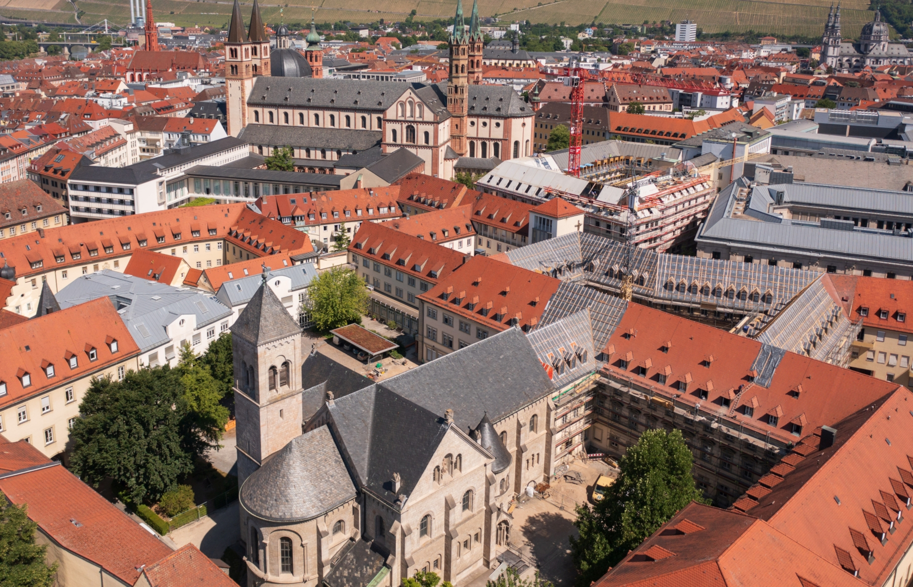 Das Zentrum der Kongregation ist die größte zusammenhängende Liegenschaft in der Würzburger Innenstadt. (Foto: Daniel Peter/maxit)
