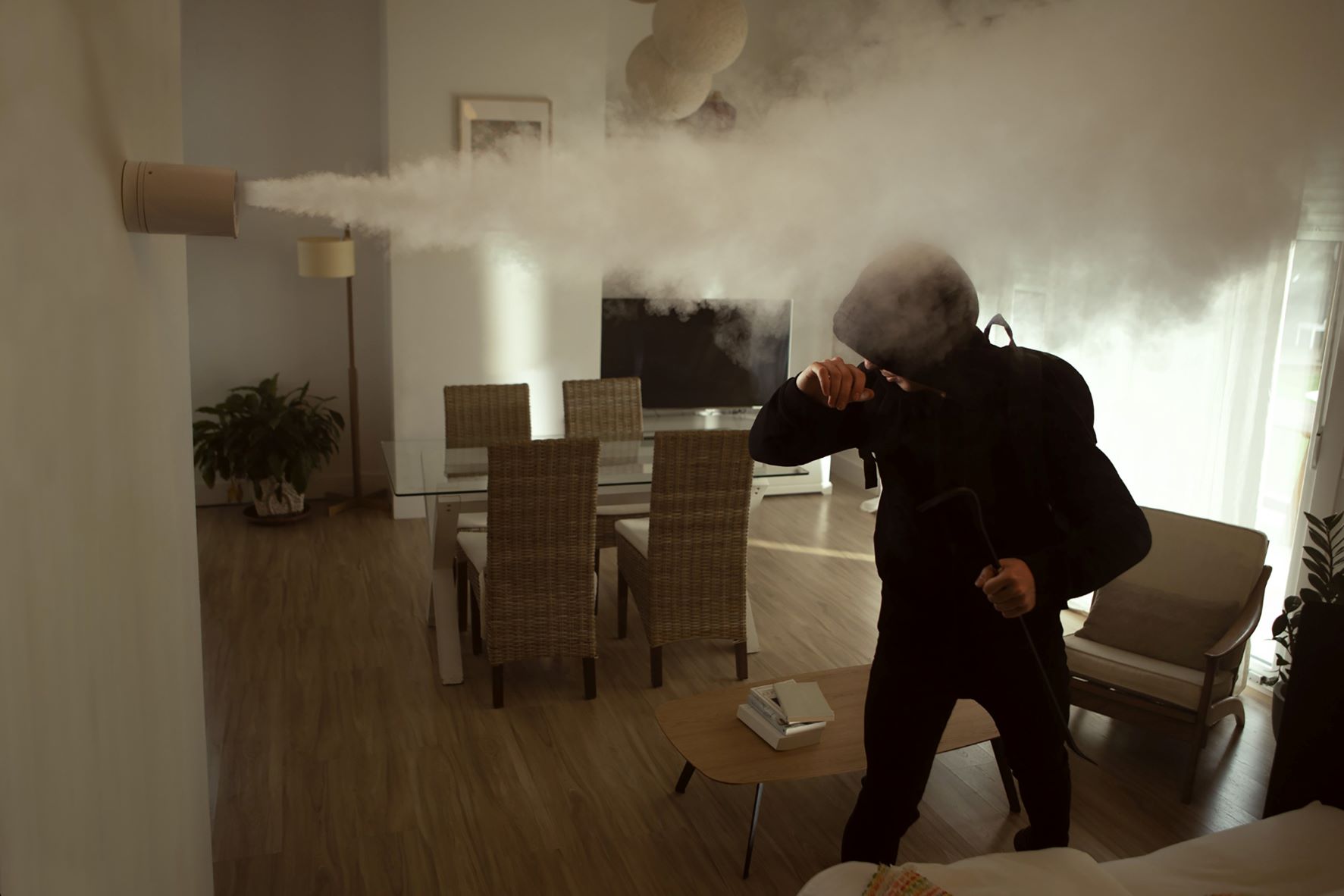 Diebstahlschutz, der wirkt! Die Alarmzentrale vertrieb den Täter, das Foto führte zur Festnahme. (Die Bildrechte liegen bei dem Verfasser der Mitteilung.) Diebstahlschutz, der wirkt! Die Alarmzentrale vertrieb den Täter, das Foto führte zur Festnahme. (Die Bildrechte liegen bei dem Verfasser der Mitteilung.)