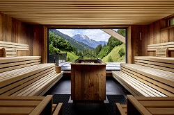 Traumhafter Ausblick aus der Eventsauna (c) Michael Huber (ZillergrundRock)