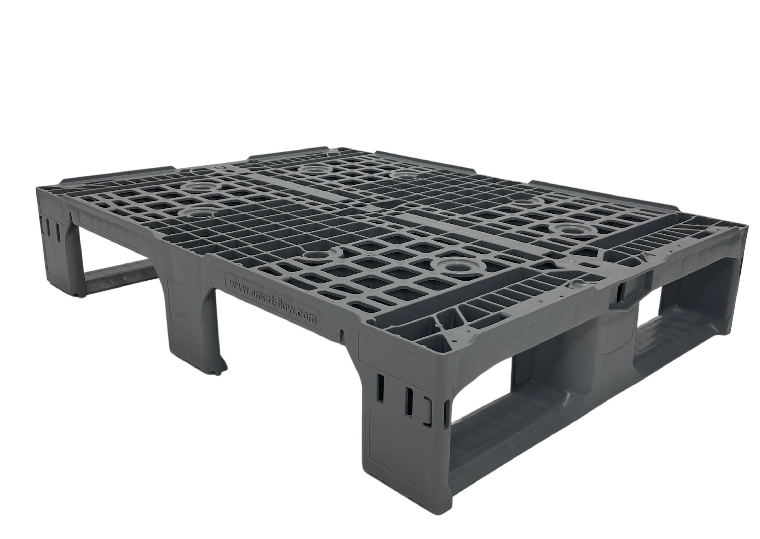 Die neue „halbe“ Euronorm -Kunststoffpalette SF600PES