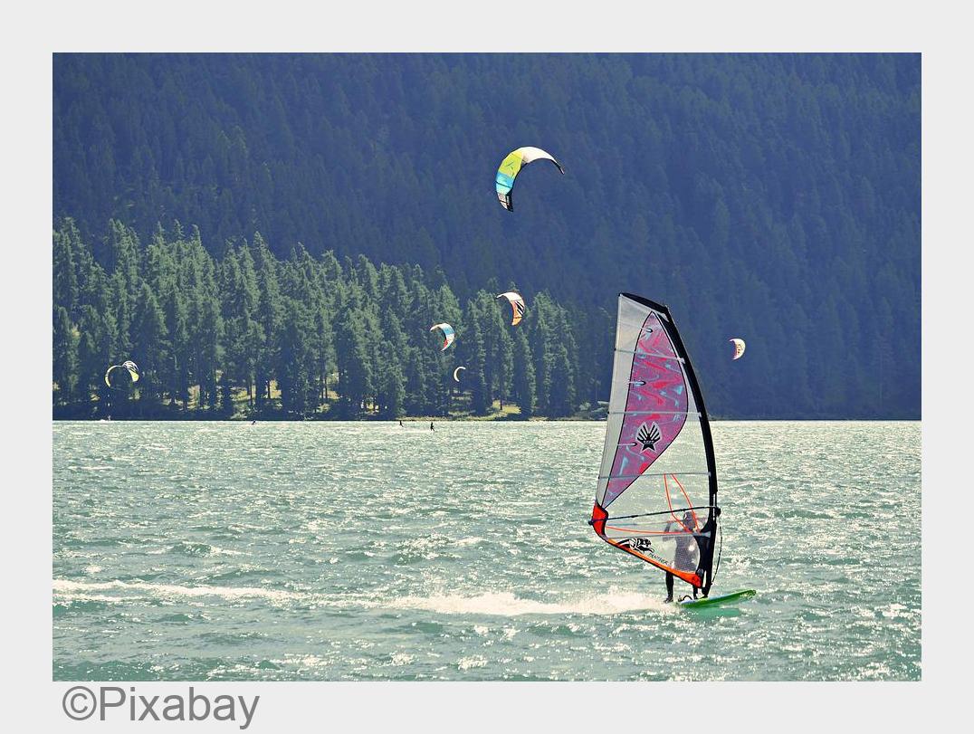 Windsurfen nach wie vor im Trend (Bildquelle: Pixabay)