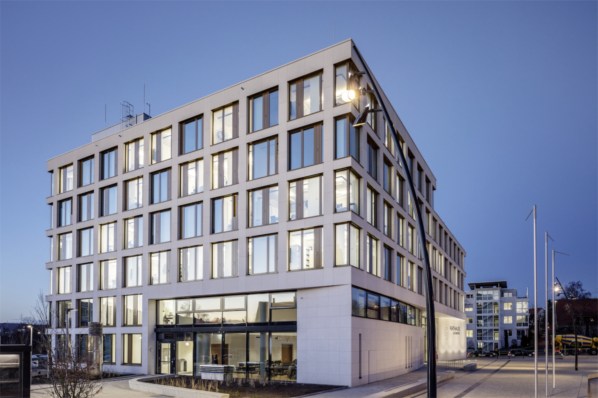 (Bildquelle: GEZE GmbH) (Bildquelle: GEZE GmbH)