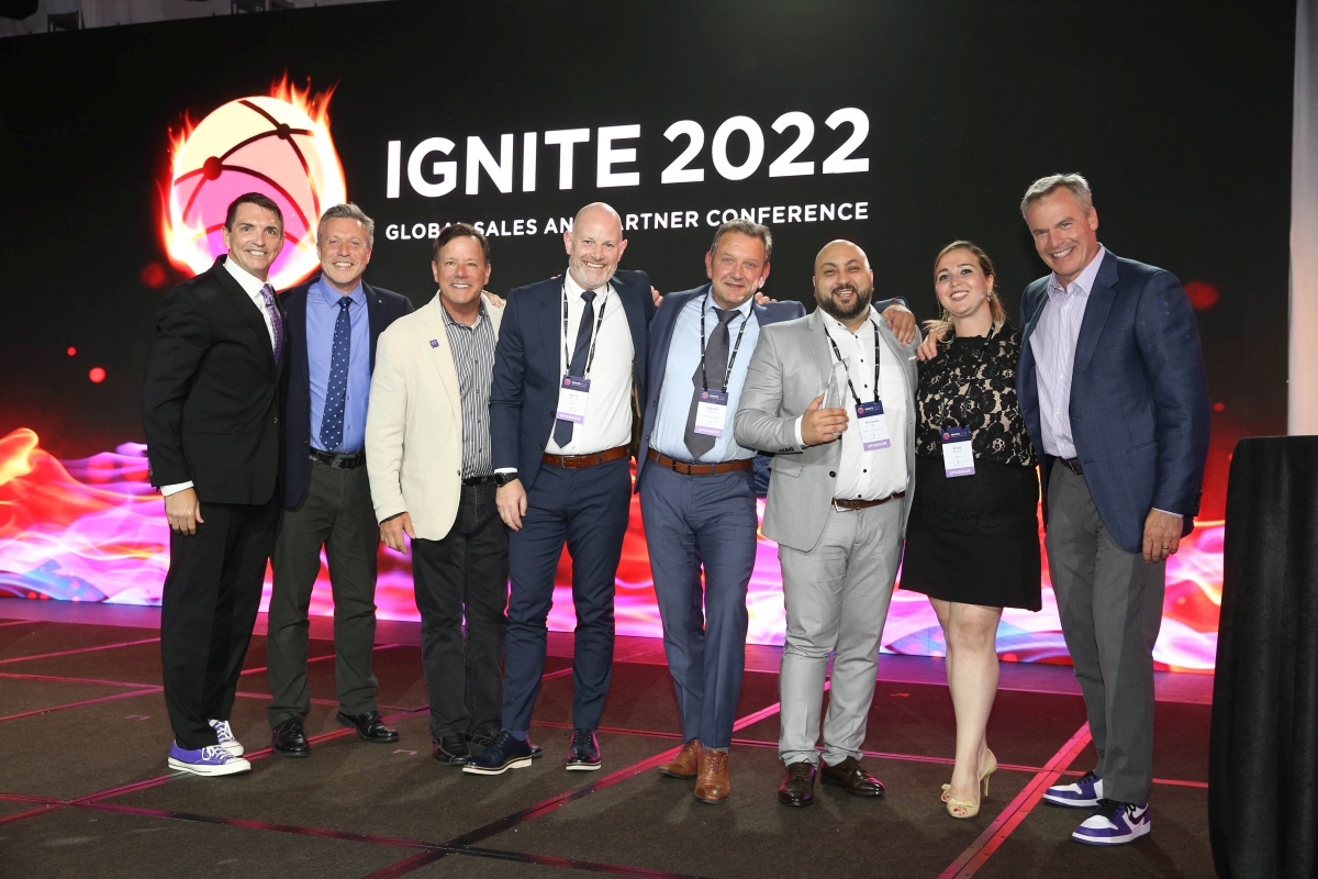 Westcon-Comstor wurde von Extreme Networks zum International Distributor of the Year 2022 ernannt (Die Bildrechte liegen bei dem Verfasser der Mitteilung.) Westcon-Comstor wurde von Extreme Networks zum International Distributor of the Year 2022 ernannt (Die Bildrechte liegen bei dem Verfasser der Mitteilung.)