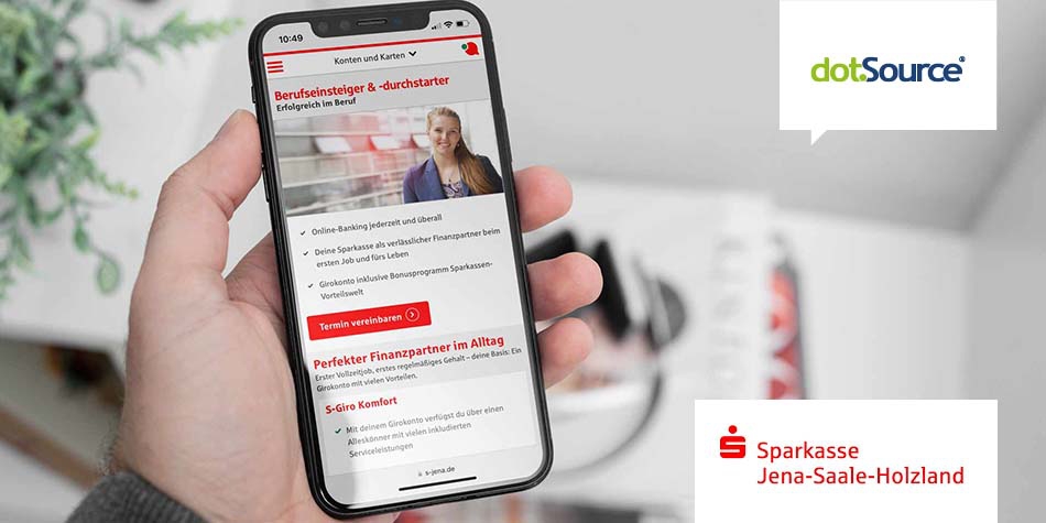 Smartphone mit Website der Sparkasse Jena-Saale-Holzland (Bildquelle: @dotSource/Dikarte) Smartphone mit Website der Sparkasse Jena-Saale-Holzland (Bildquelle: @dotSource/Dikarte)