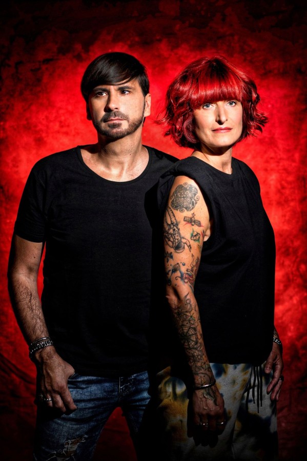 Das Deutsch-Pop Duo GLÜXKINDER (© Lukas Gruenke) Das Deutsch-Pop Duo GLÜXKINDER (© Lukas Gruenke)