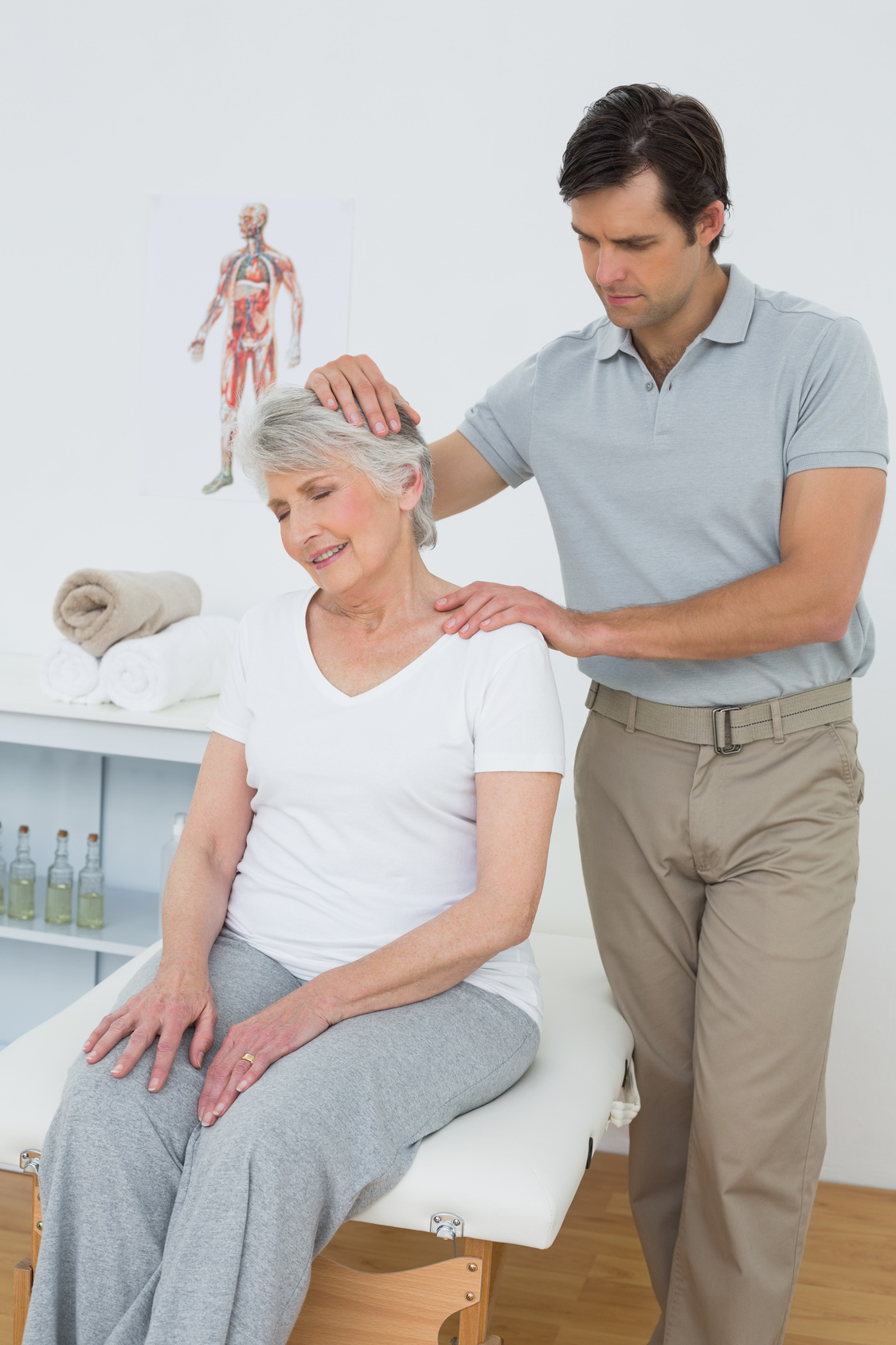 Reflektorische Schmerztherapie nach Bruegger. Vortrag für Fachkraefte am 14. Oktober 2022 (Bildquelle: @lightwavemedia - Fotolia.com)