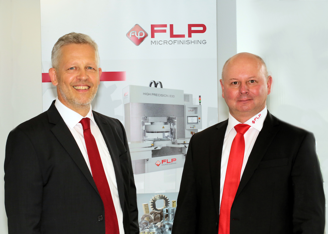 Starke Doppelspitze: Thomas Rehfeldt (links) und Enrico Marschall führen das Unternehmen gemeinsam (Bildquelle: @FLP Microfinishing) Starke Doppelspitze: Thomas Rehfeldt (links) und Enrico Marschall führen das Unternehmen gemeinsam (Bildquelle: @FLP Microfinishing)