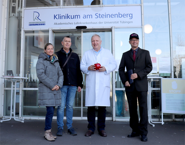 Das interdisziplinäre Team Adipositas freut sichüber den Kursstart (Die Bildrechte liegen bei dem Verfasser der Mitteilung.)