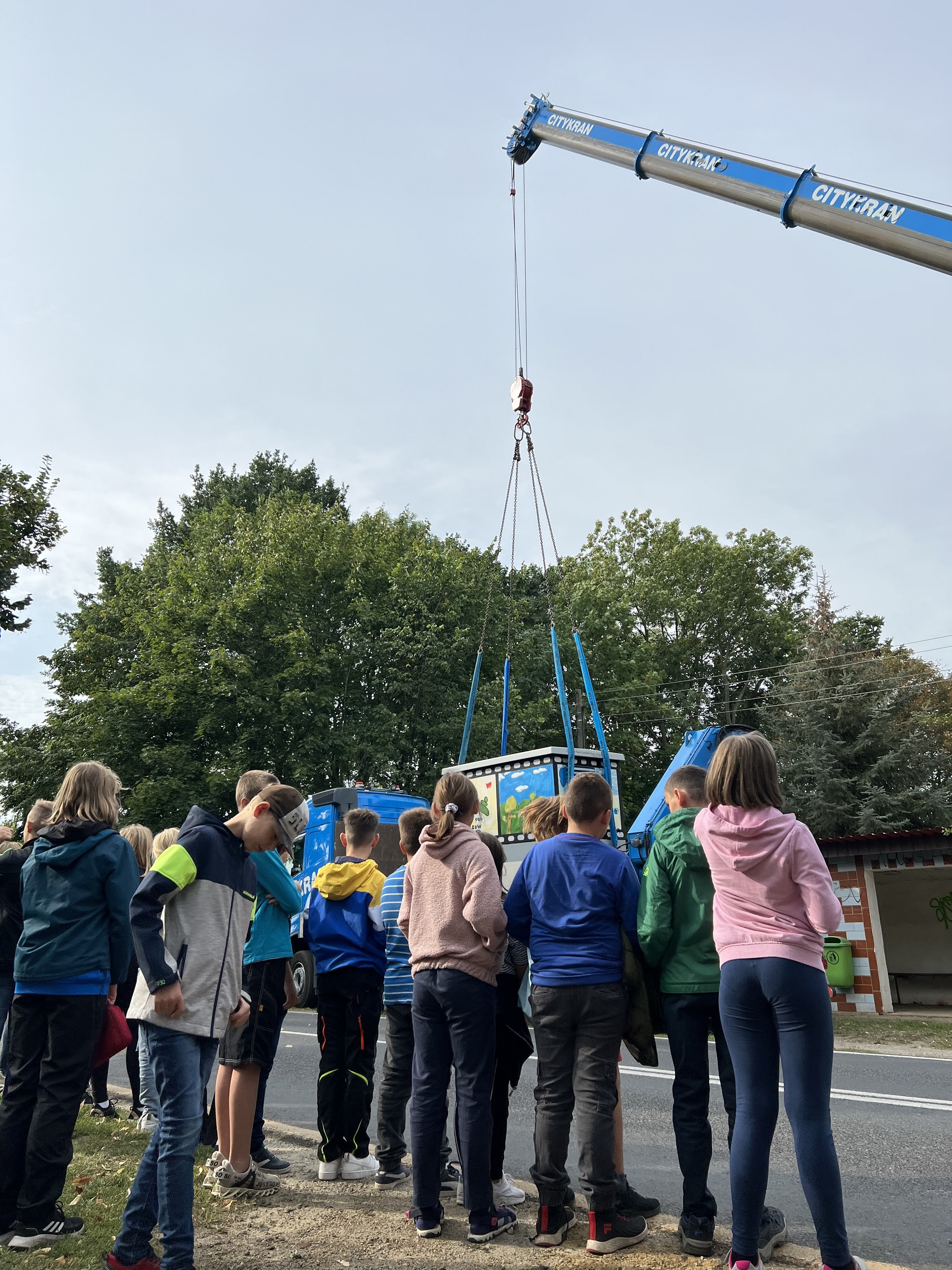 Schülerinnen und Schüler der Grundschule Schülerinnen und Schüler der Grundschule