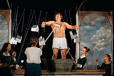 „Kaspar“, Teatr Biuro Podrozy, Credits: Nata Korenovskaya