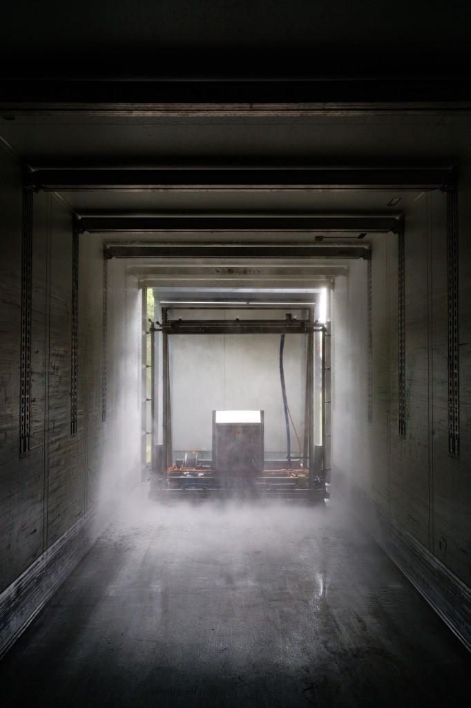 Die patentierte vollautomatische Lösung bei der Reinigung eines Lkw-Laderaums. (Bildquelle:©Max Zdunek)
