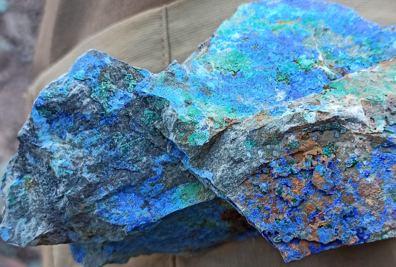 Kupfervererzung; Foto: Max Resource Kupfervererzung; Foto: Max Resource