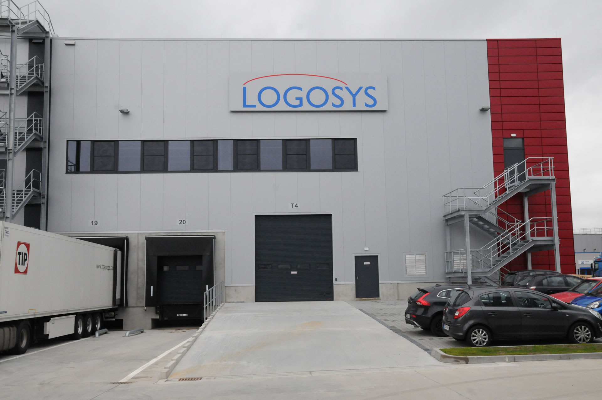 Außenansicht des LOGOSYS Lagers (Die Bildrechte liegen bei dem Verfasser der Mitteilung.)
