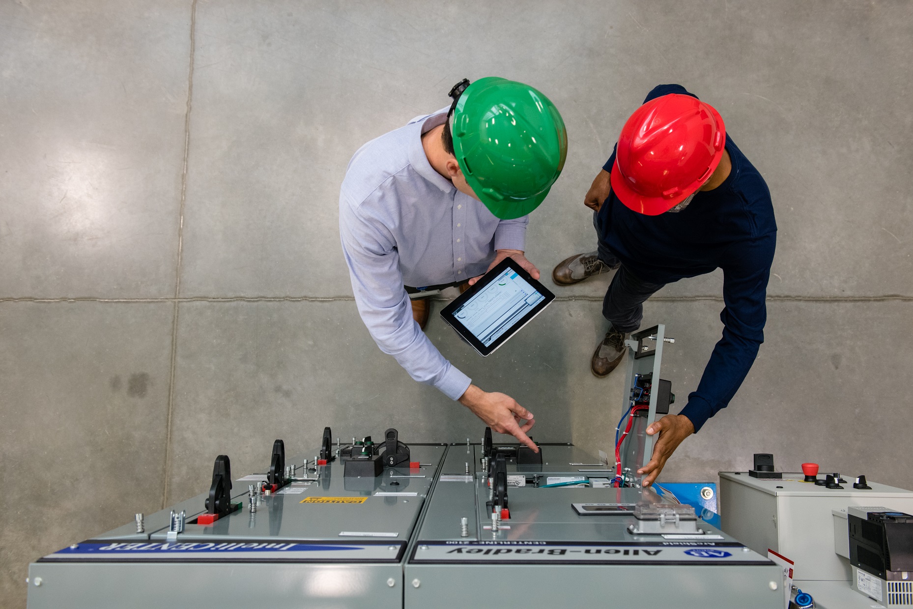 Rockwell Automation gibt Absicht zurÜbernahme von CUBIC bekannt (Bildquelle: @ Rockwell Automation) Rockwell Automation gibt Absicht zurÜbernahme von CUBIC bekannt (Bildquelle: @ Rockwell Automation)