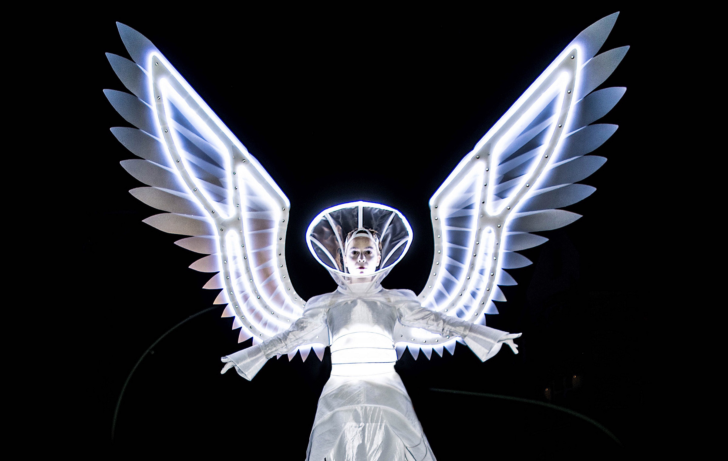 Walk Acts des ALEXA beleben den Alexanderplatz (Bildquelle: www.dulce-compania.com)