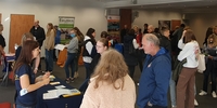 AUF IN DIE WELT Messe –Interesse an Schüleraustausch und Gap Year (Stiftung Völkerverständigung) AUF IN DIE WELT Messe –Interesse an Schüleraustausch und Gap Year (Stiftung Völkerverständigung)