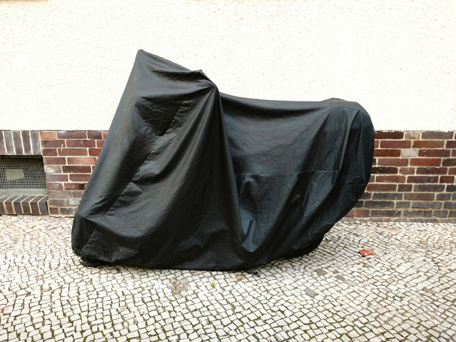 Der beste Platz um das Motorrads zu parken ist die Garage. (Bildquelle: ERGO Group) Der beste Platz um das Motorrads zu parken ist die Garage. (Bildquelle: ERGO Group)