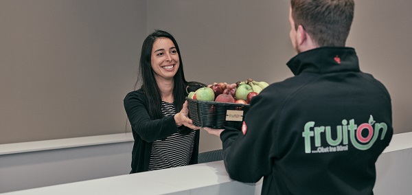 Obst am Arbeitsplatz von fruiton (Die Bildrechte liegen bei dem Verfasser der Mitteilung.) Obst am Arbeitsplatz von fruiton (Die Bildrechte liegen bei dem Verfasser der Mitteilung.)
