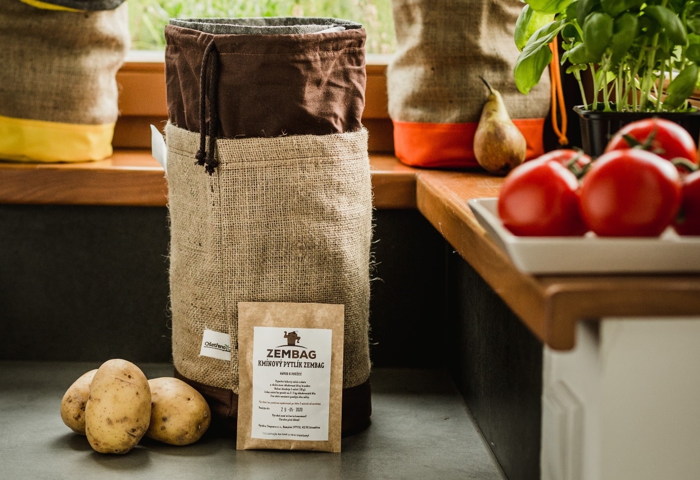 Zembag ist ein einzigartiger dreilagiger Kartoffelsack Zembag ist ein einzigartiger dreilagiger Kartoffelsack