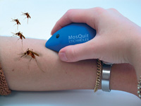 Stichheiler MosQuit mit konzentrierter Wärme gegen die Folgen von Insektenstichen