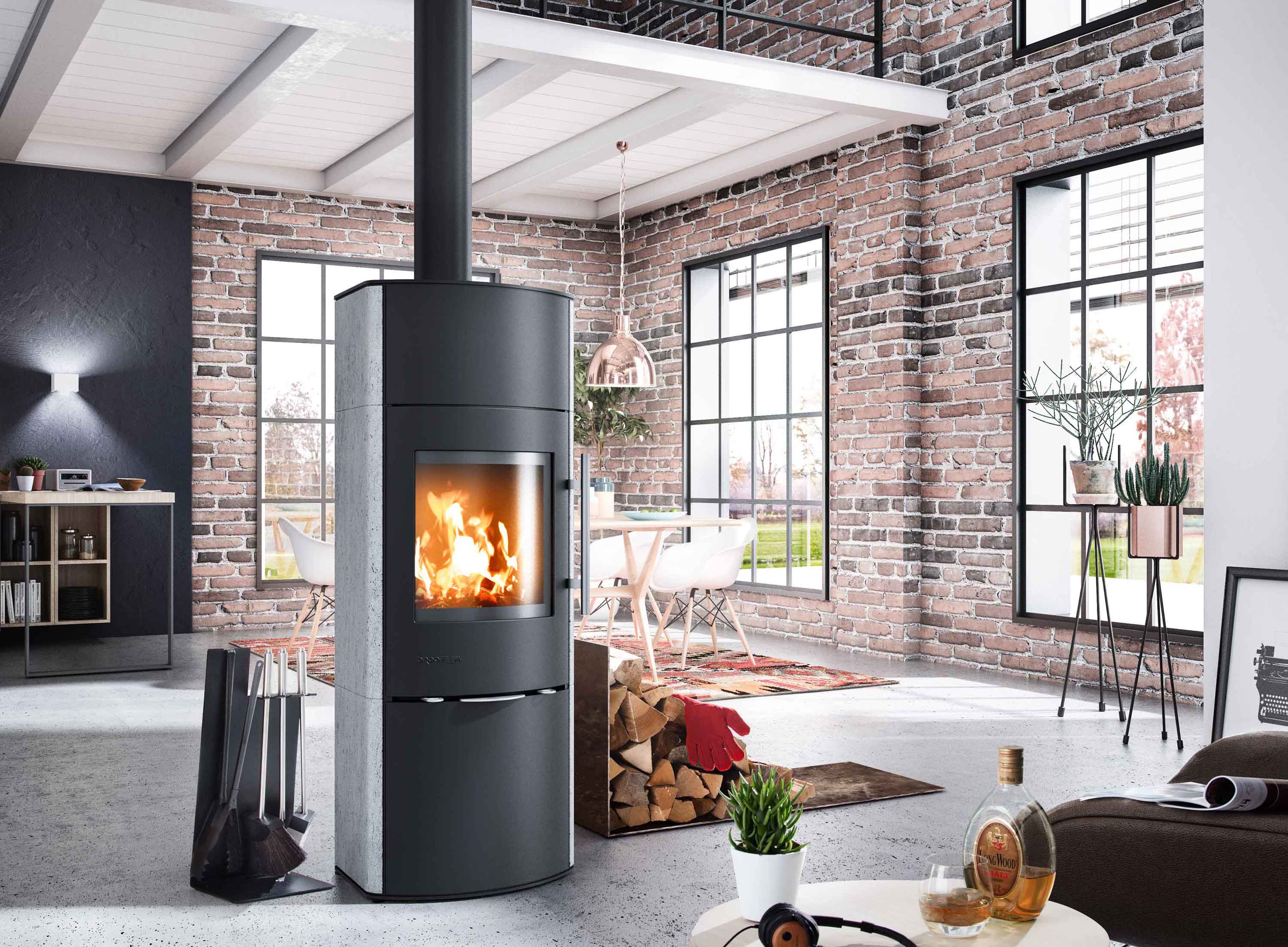 Der Dauerbrandofen GARDA Plus sorgt mit Holz oder Holzbriketts für lang anhaltende Wärme (Die Bildrechte liegen bei dem Verfasser der Mitteilung.)