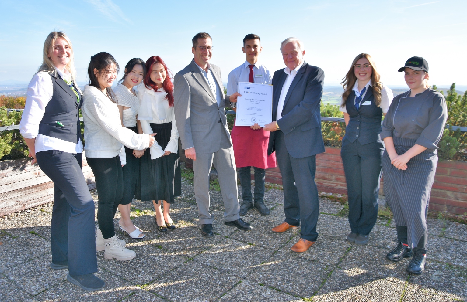 SIeben junge Leute erhalten im Rhön Park Aktiv Resort derzeit eine Ausbildung. Foto Tonya Schulz SIeben junge Leute erhalten im Rhön Park Aktiv Resort derzeit eine Ausbildung. Foto Tonya Schulz